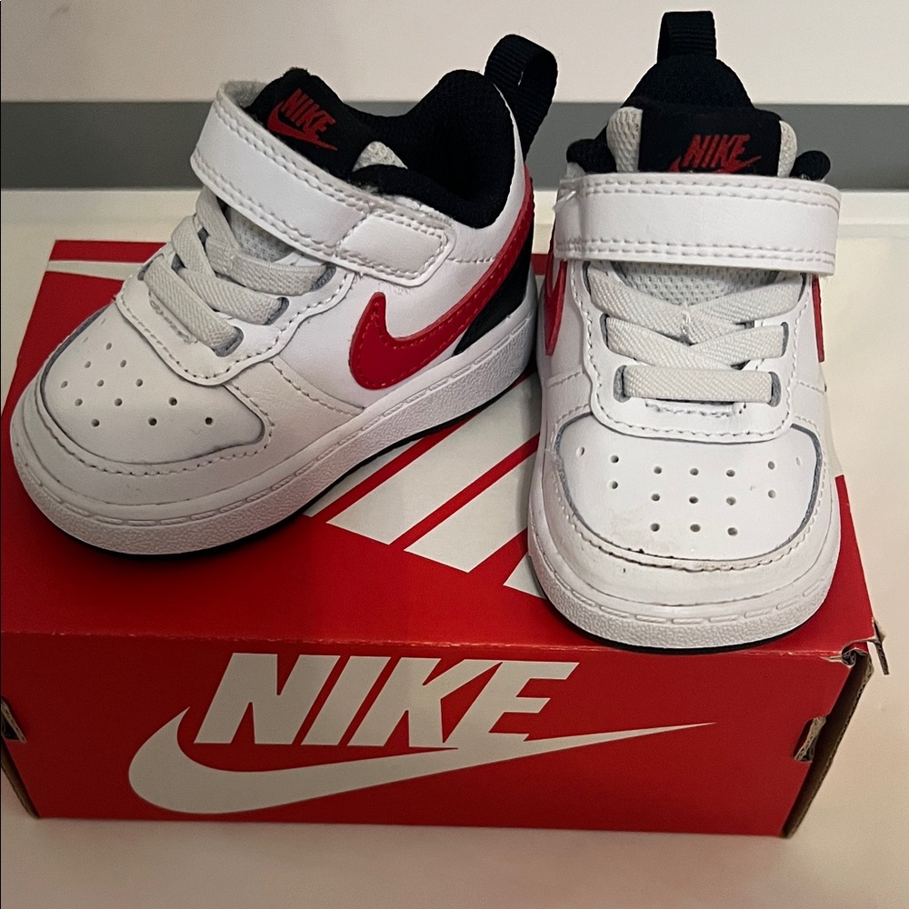 Nike Kids White and Red Sneakers with Velcro